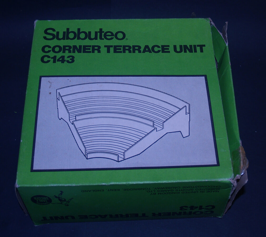 Empty box : CORNER TERRACE