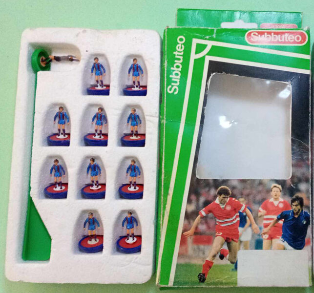 472 - LW Team : BARCELONA Ref. 472 (GK)