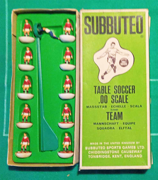 100 - HW Team : MANCHESTER UNITED Ref. 100 (ZZ)