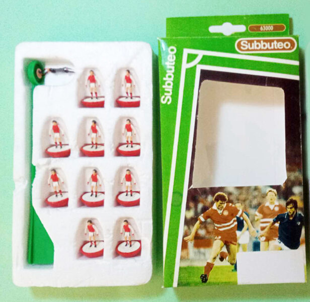 460 - LW Team : ARSENAL Ref. 460 (HJ)