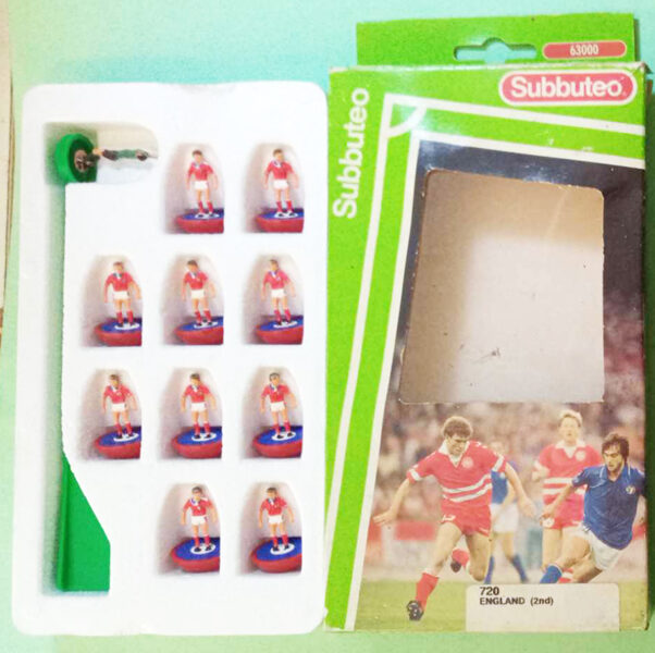 720 - LW Team : ENGLAND 2ND Ref. 720 (ZZ-IV)