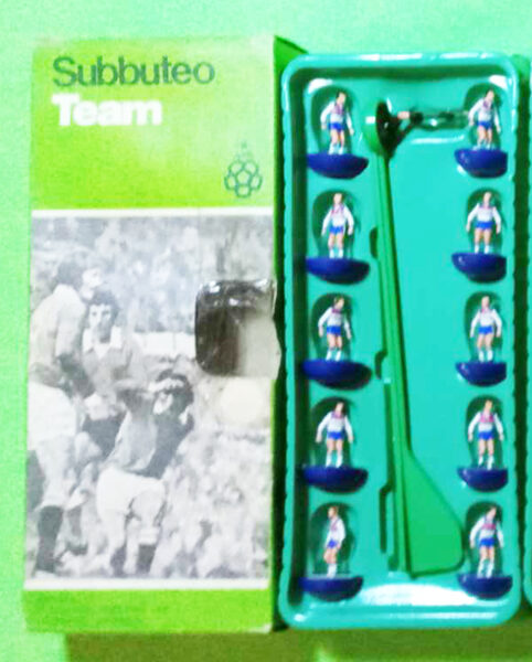 329 - LW Team : ENGLAND Ref. 329 (ZZ)