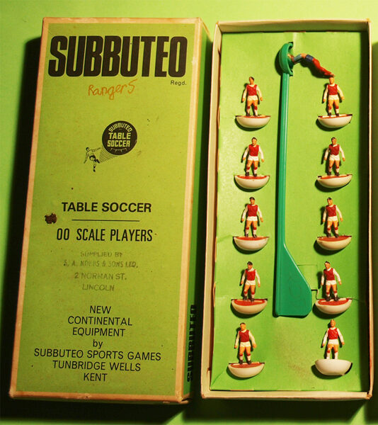 016 - HW Team : ARSENAL Ref. 16 (LL)