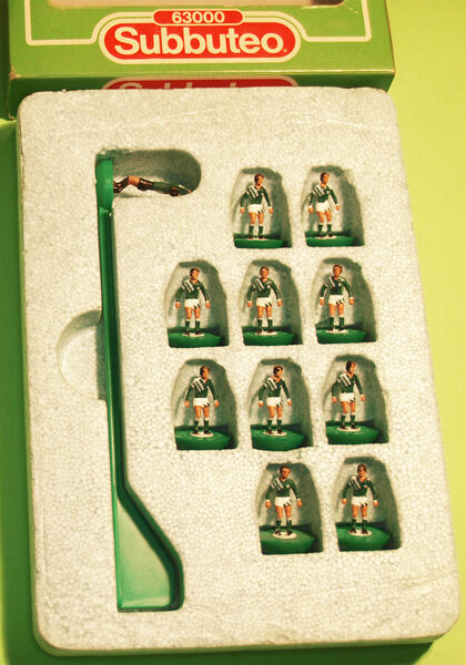 742 - LW Team : LIVERPOOL 2ND Ref. 742 (LU)